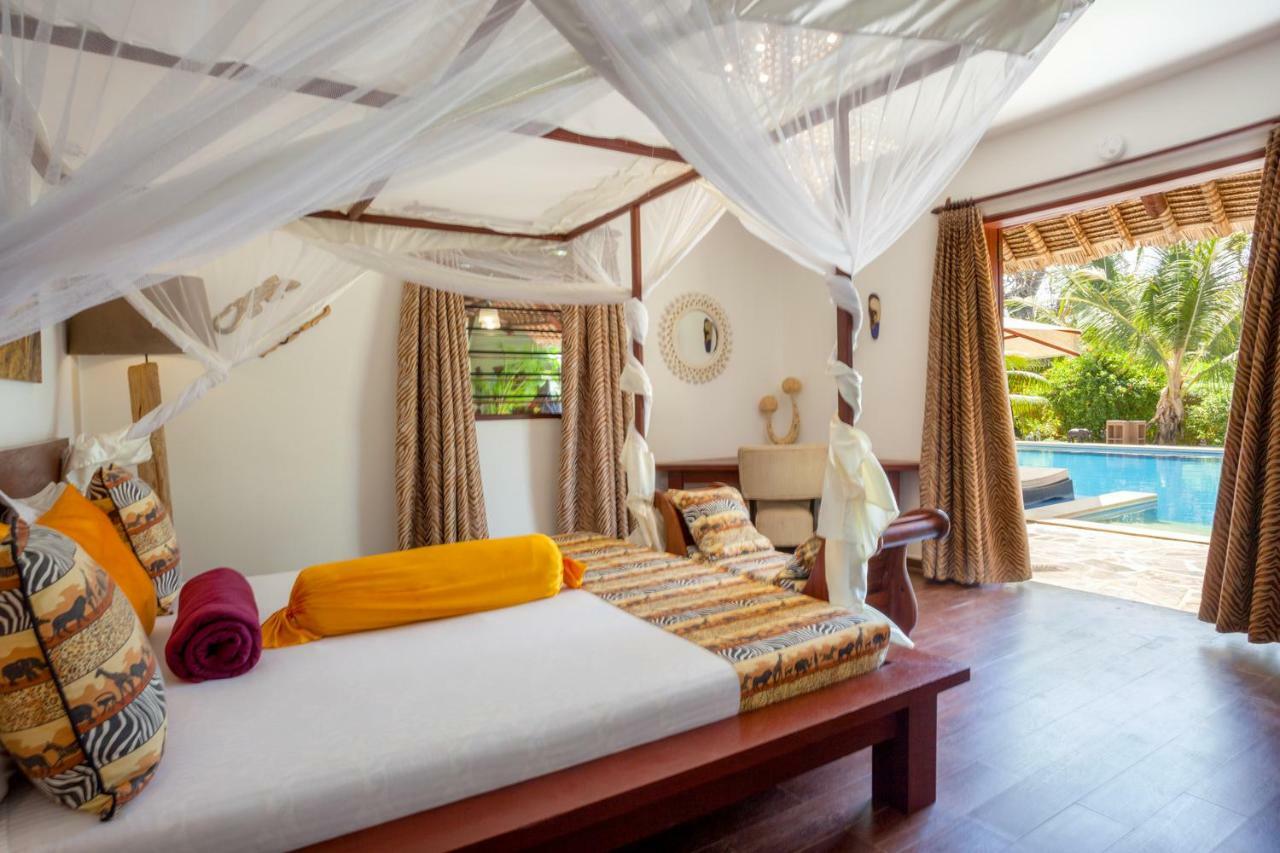 Villa Raymond, Diani, Kenya Diani Beach Eksteriør billede